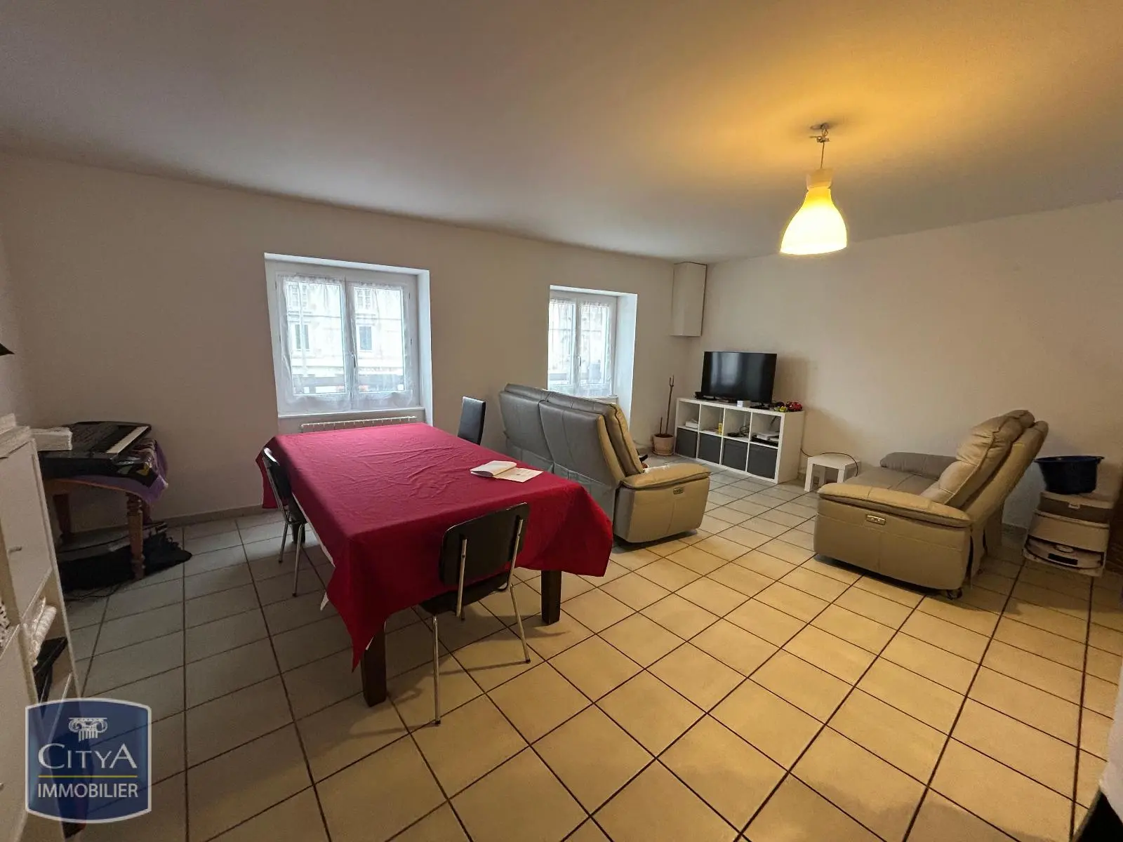 Photo 3 Immeuble 150m²