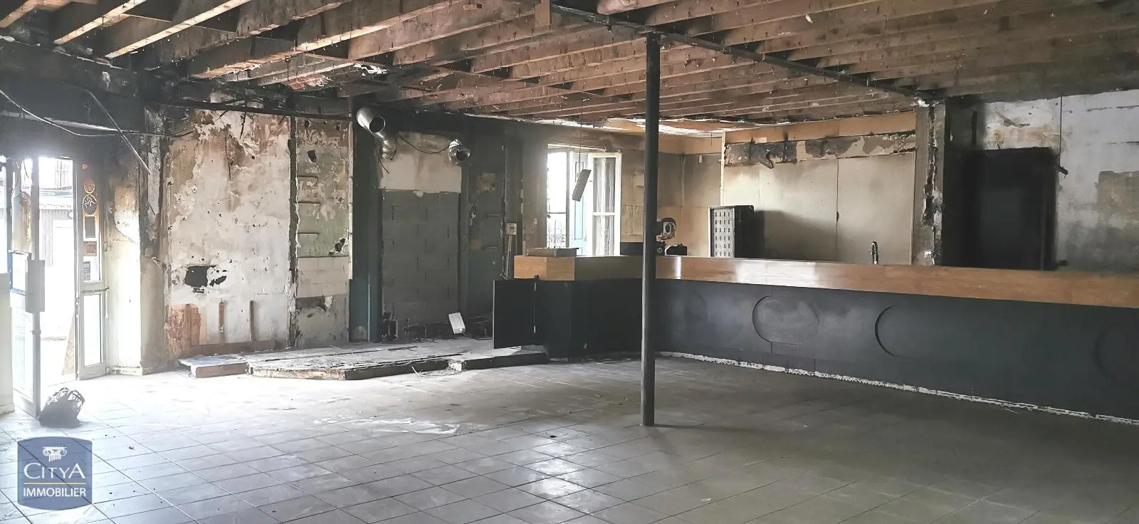 Photo 3 Local Commercial