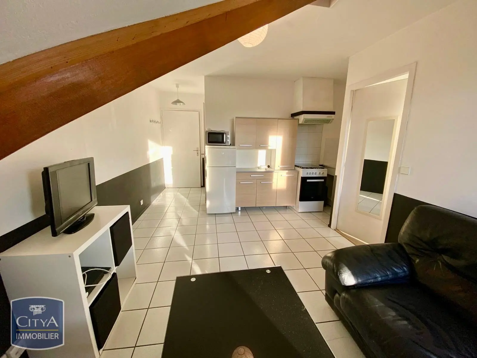Photo 1 Appartement 2 pièces 27m²