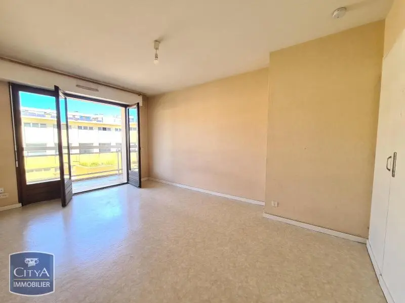 Photo 2 Appartement 1 pièce 25.09m²