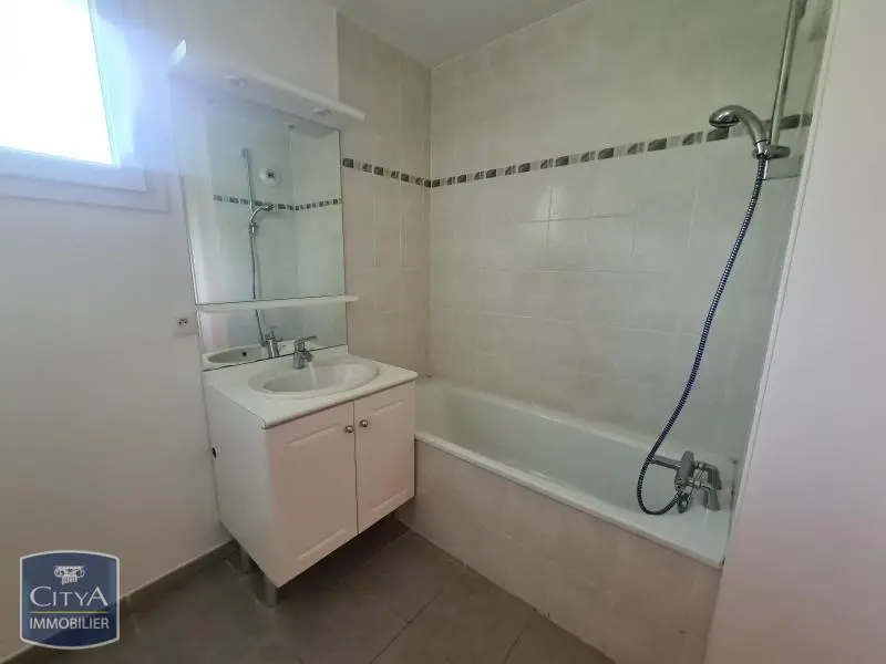 Photo 3 Appartement 4 pièces 83.32m²