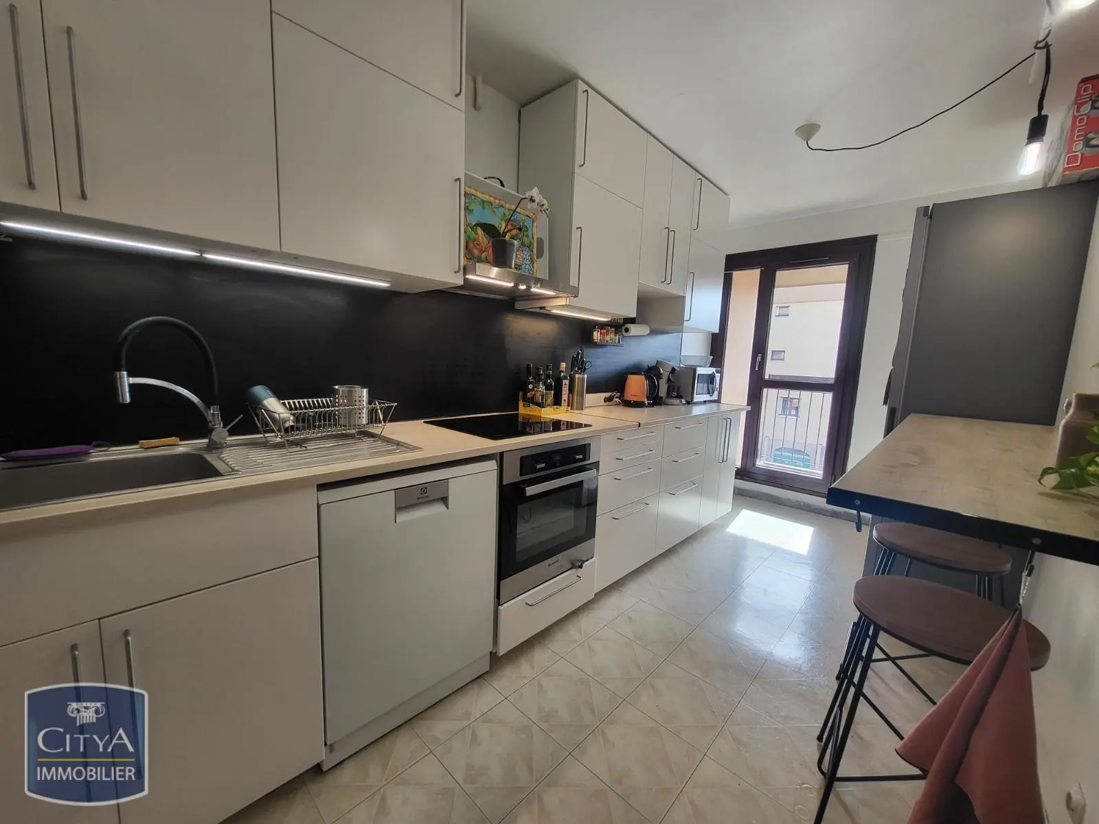 Photo 3 Appartement 1 pièce 12.39m²