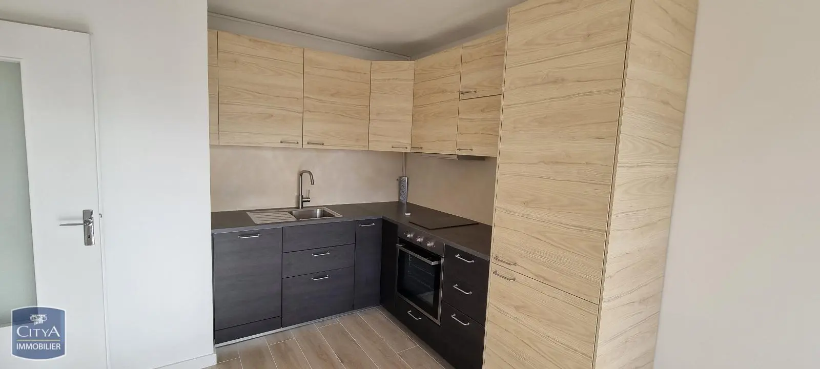 Photo 3 Appartement 1 pièce 29.8m²