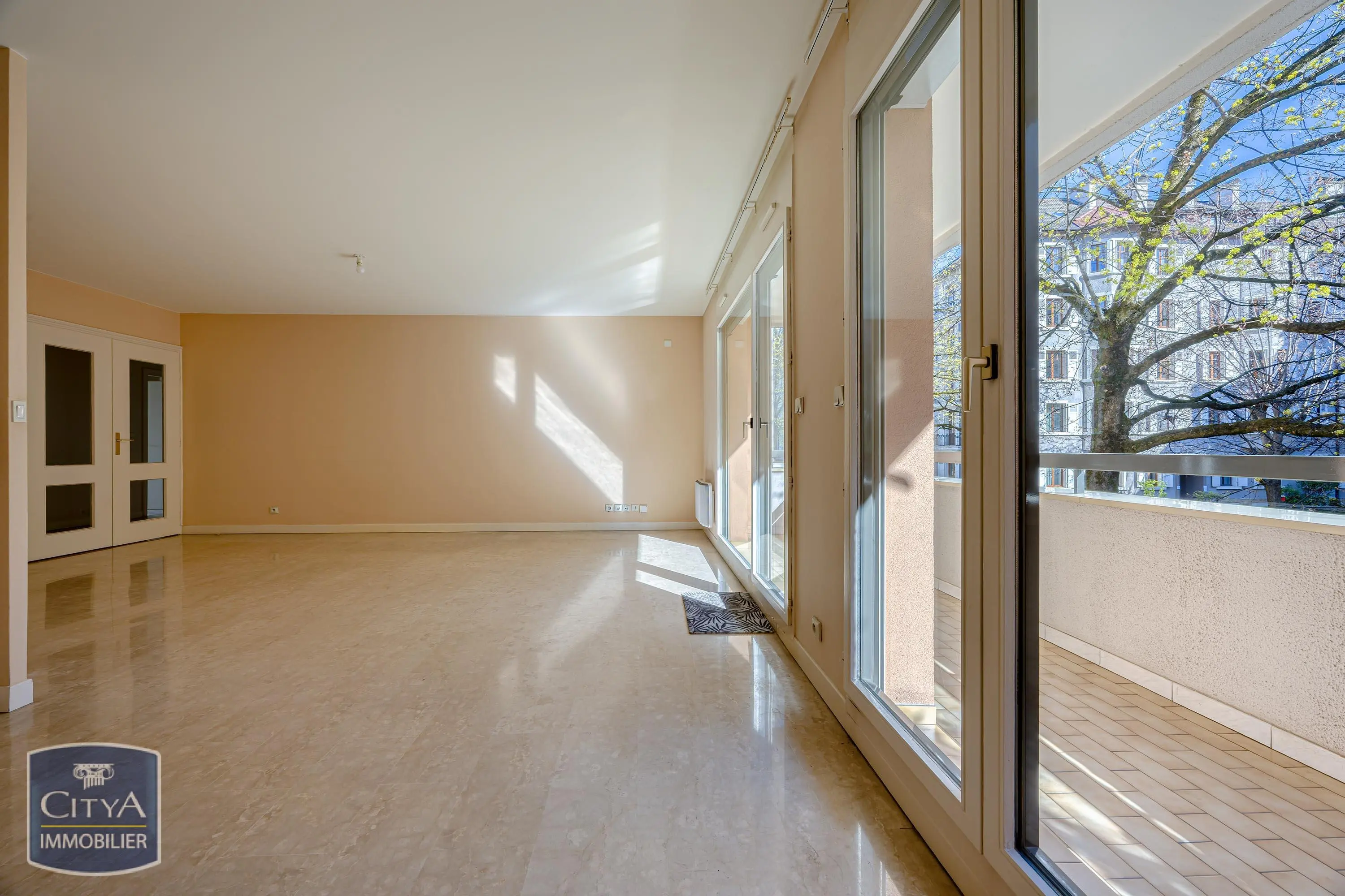 Photo 8 Appartement 4 pièces 92.12m²
