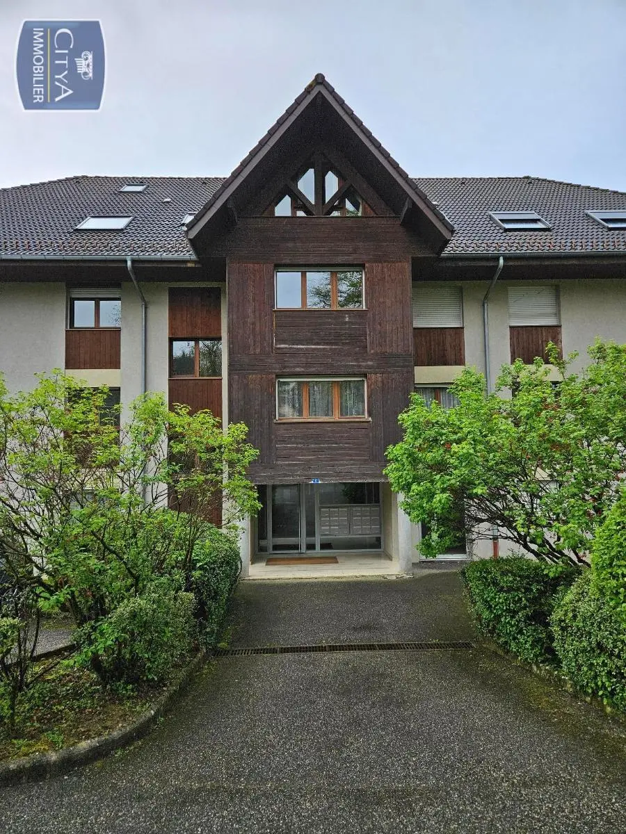 Photo 1 Appartement 1 pièce 26.87m²