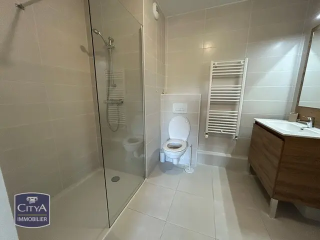 Photo 15 Appartement 6 pièces 128m²