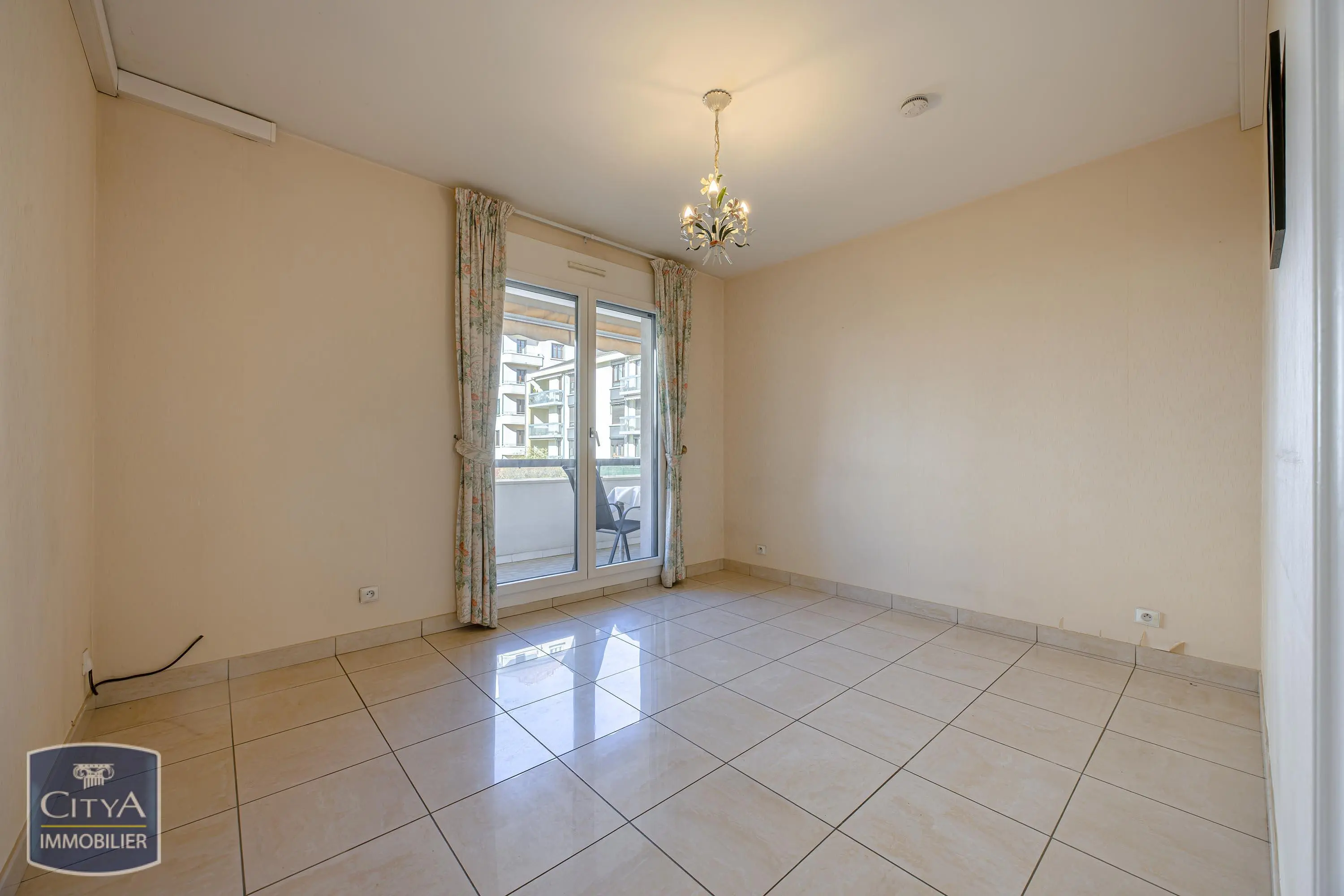 Photo 10 Appartement 4 pièces 92.12m²