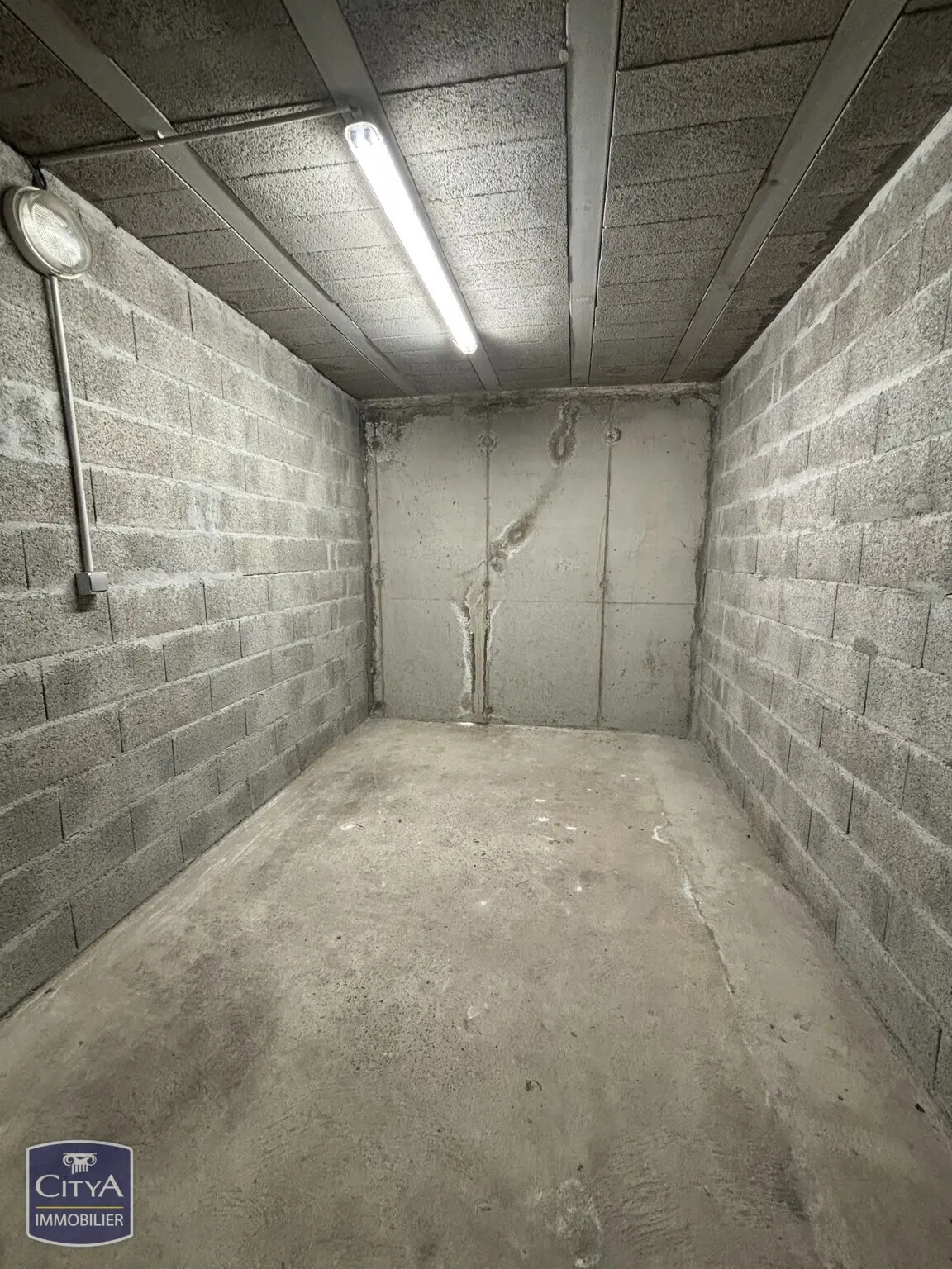 Photo 2 Parking 13.06m²