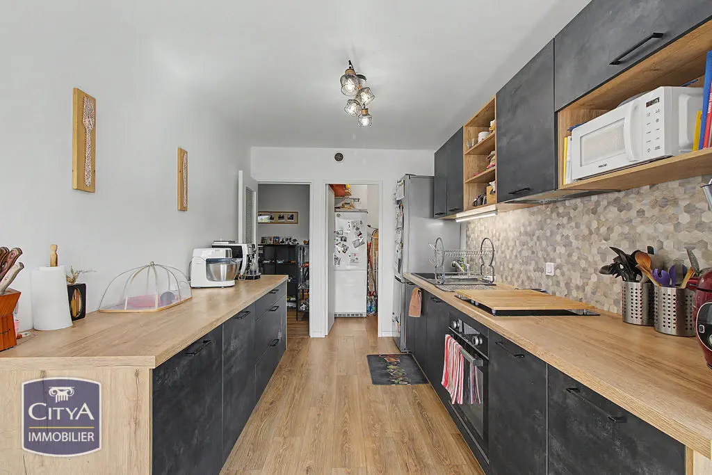 Photo 6 Appartement 5 pièces 105m²