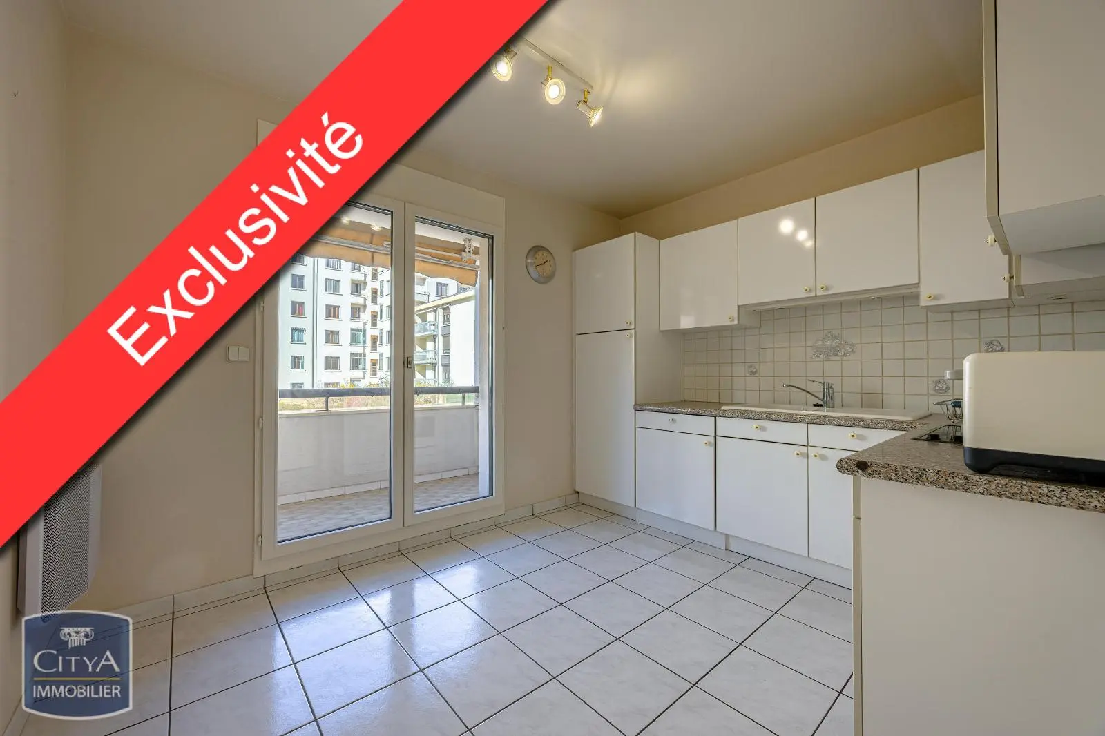 Photo 8 Appartement 4 pièces 92.12m²