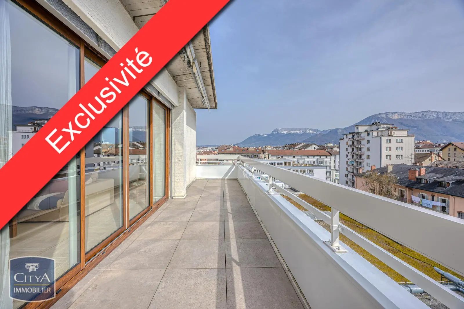 Photo 1 Appartement 6 pièces 129m²