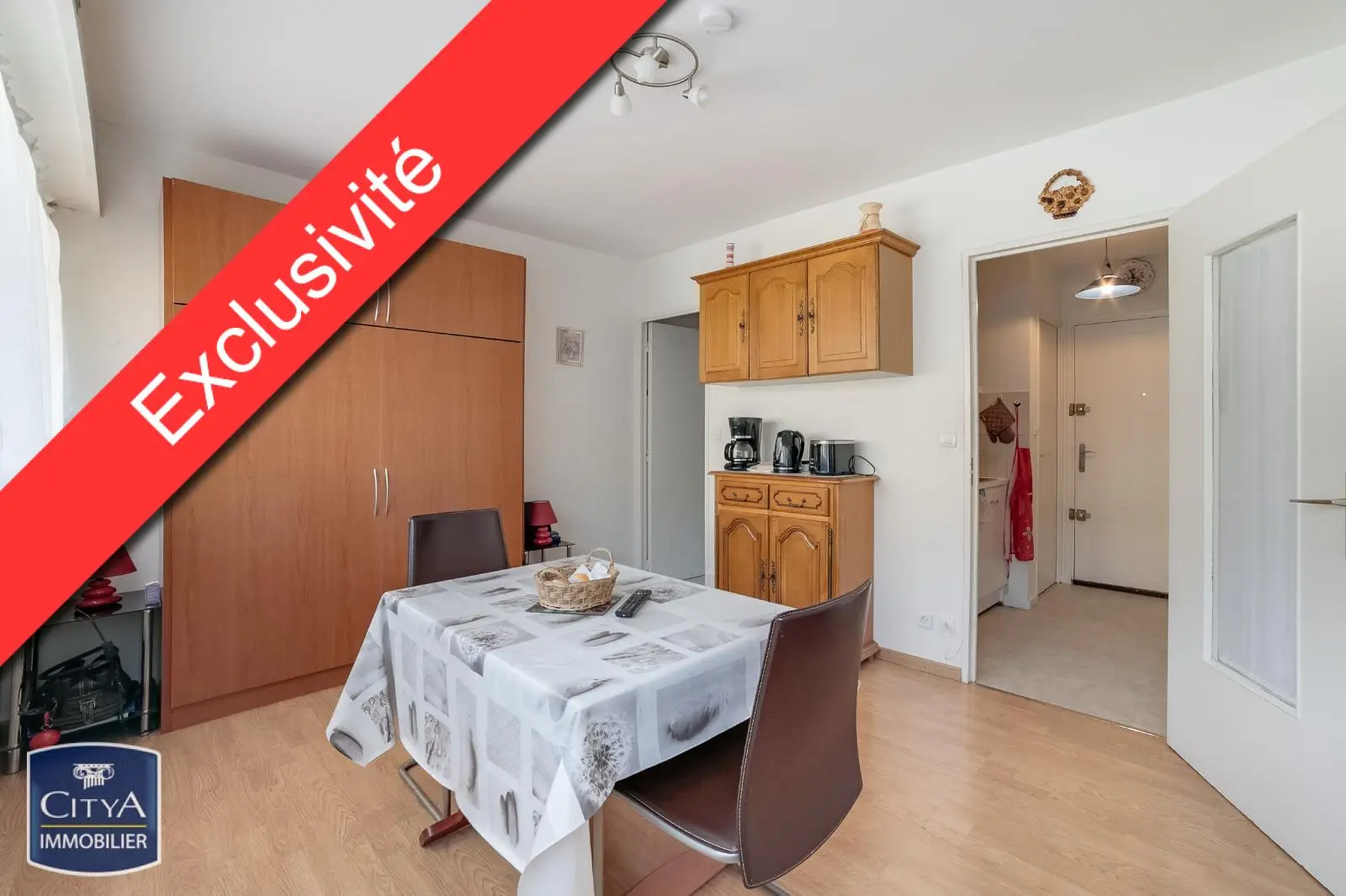 Photo 1 Appartement 1 pièce 20.93m²