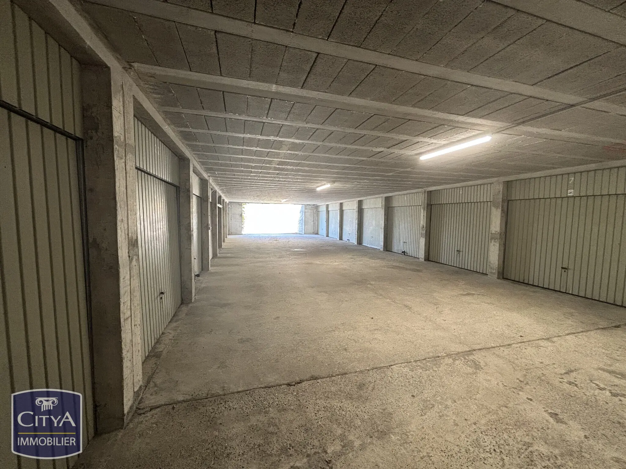 Photo 4 Parking 13.06m²