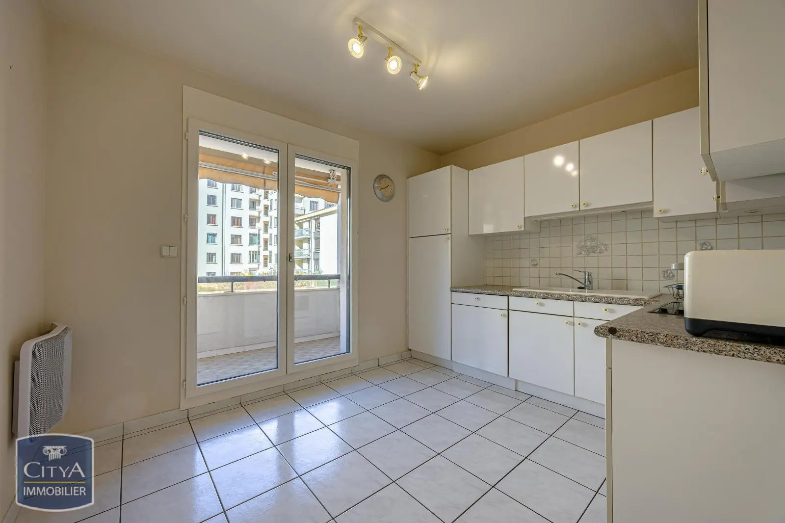 Photo 8 Appartement 4 pièces 92.12m²