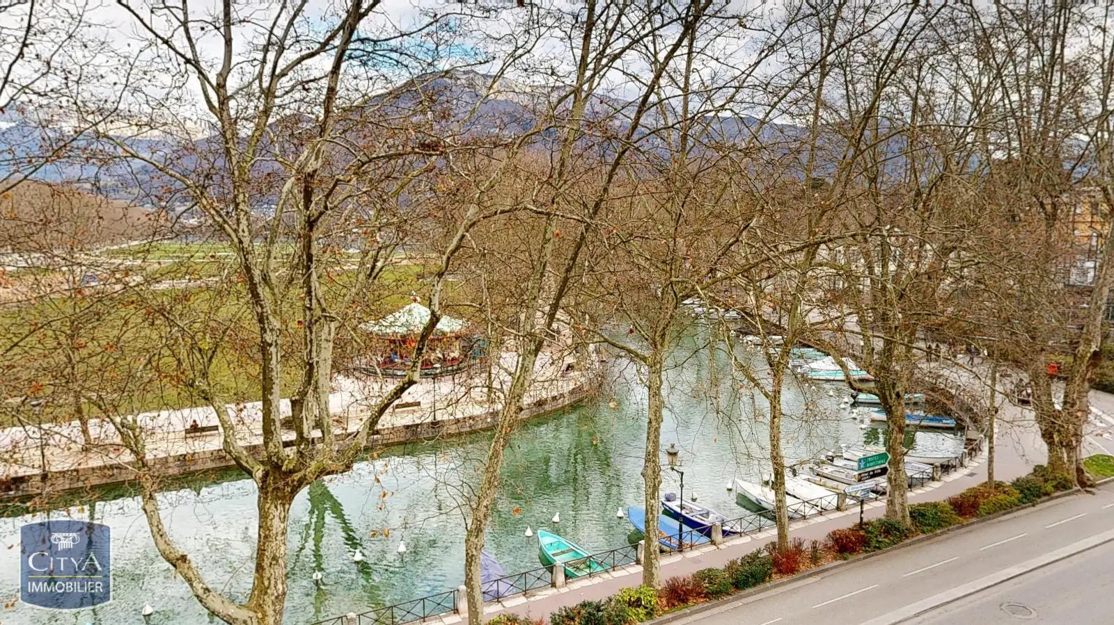 Photo 4 Local Commercial 170m²