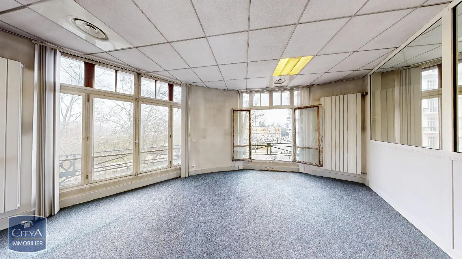 Photo 5 Local Commercial 170m²