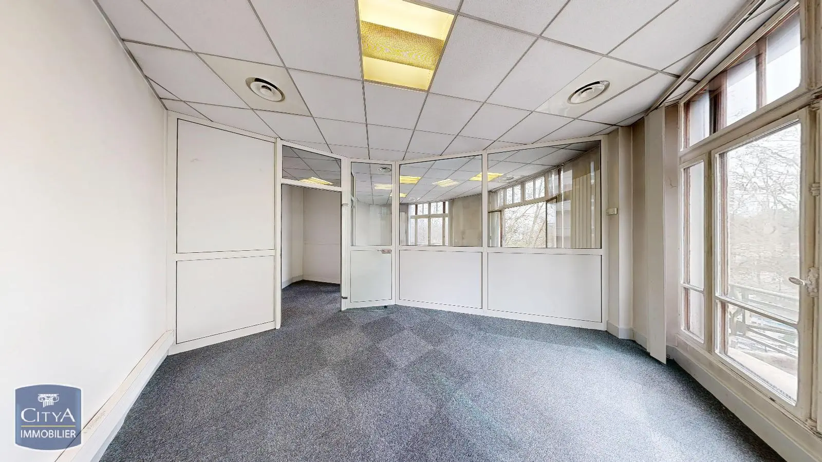 Photo 6 Local Commercial 170m²