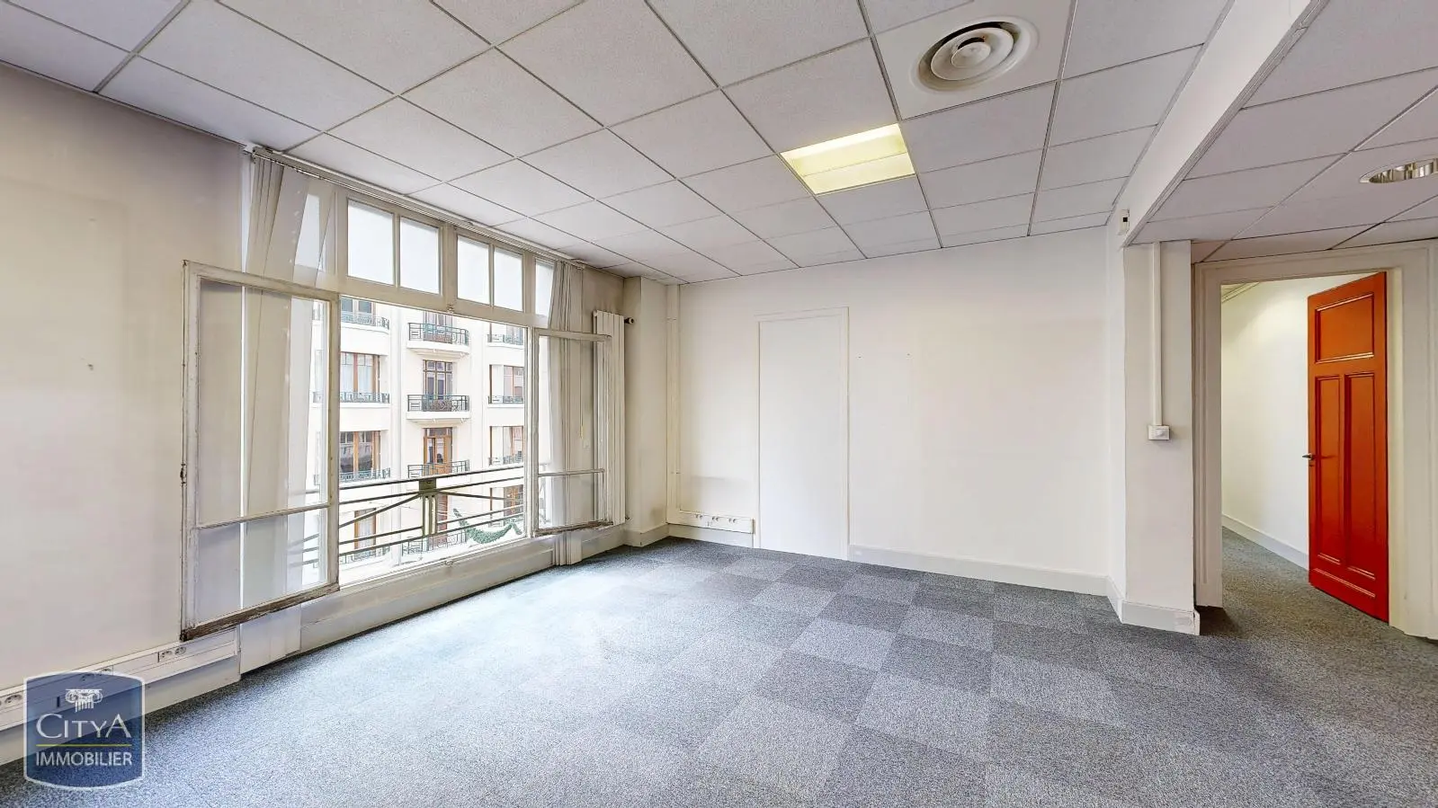 Photo 9 Local Commercial 170m²