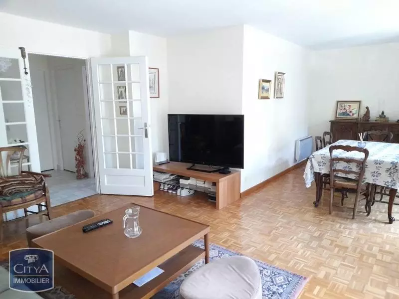 Illustration pour Appartement 2 pièces 62.49m² Photo Appartement 2 pièces 62.49m²