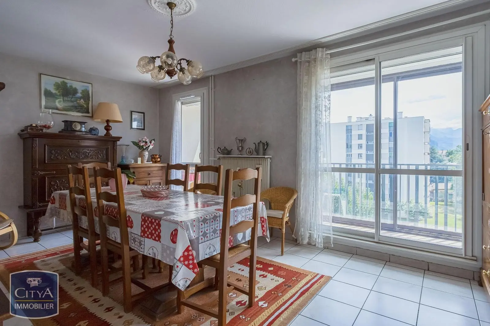 Photo 2 Appartement 5 pièces 85m²