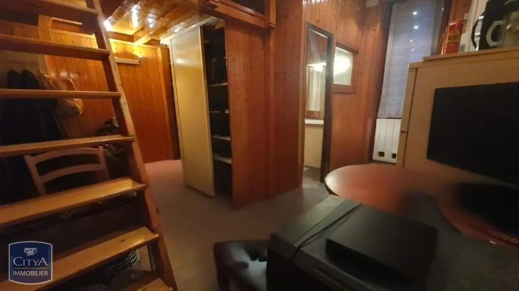 Photo 2 Appartement 1 pièce 18.74m²