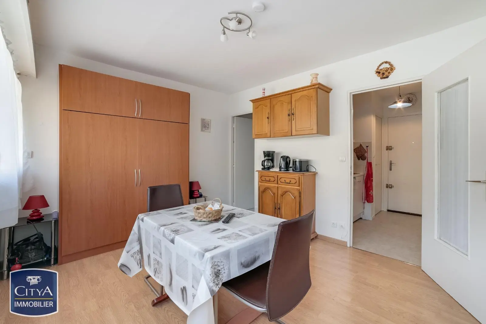Photo 1 Appartement 1 pièce 20.93m²