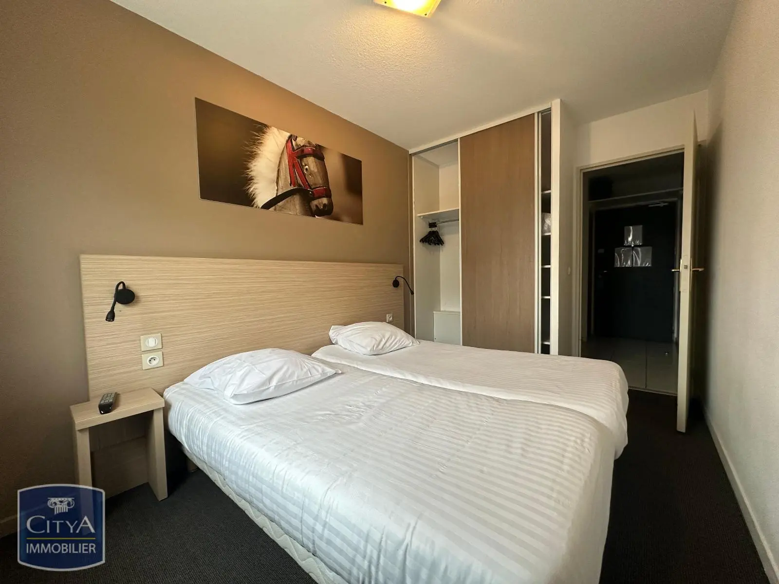 Photo 1 Appartement 1 pièce 33.5m²