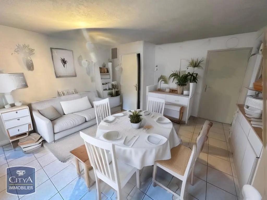 Photo 2 Appartement 3 pièces 53m²