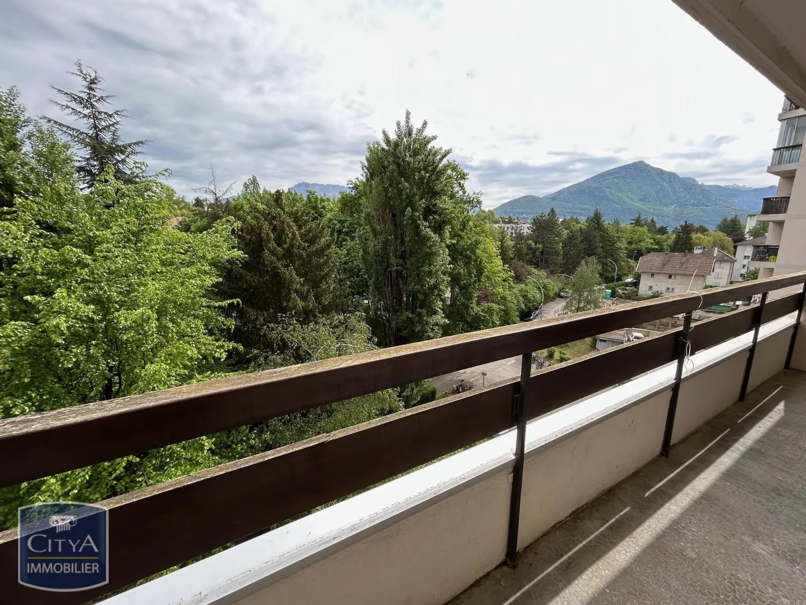 Photo 2 Appartement 1 pièce 31.54m²