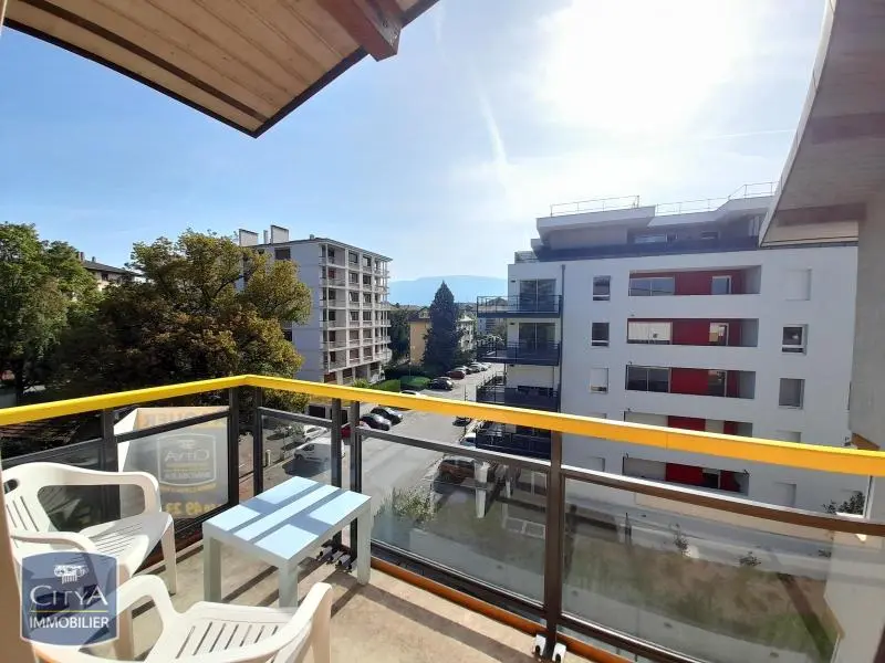 Photo 3 Appartement 1 pièce 33.54m²
