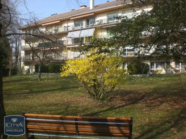 Photo 0 parking Saint-Julien-en-Genevois