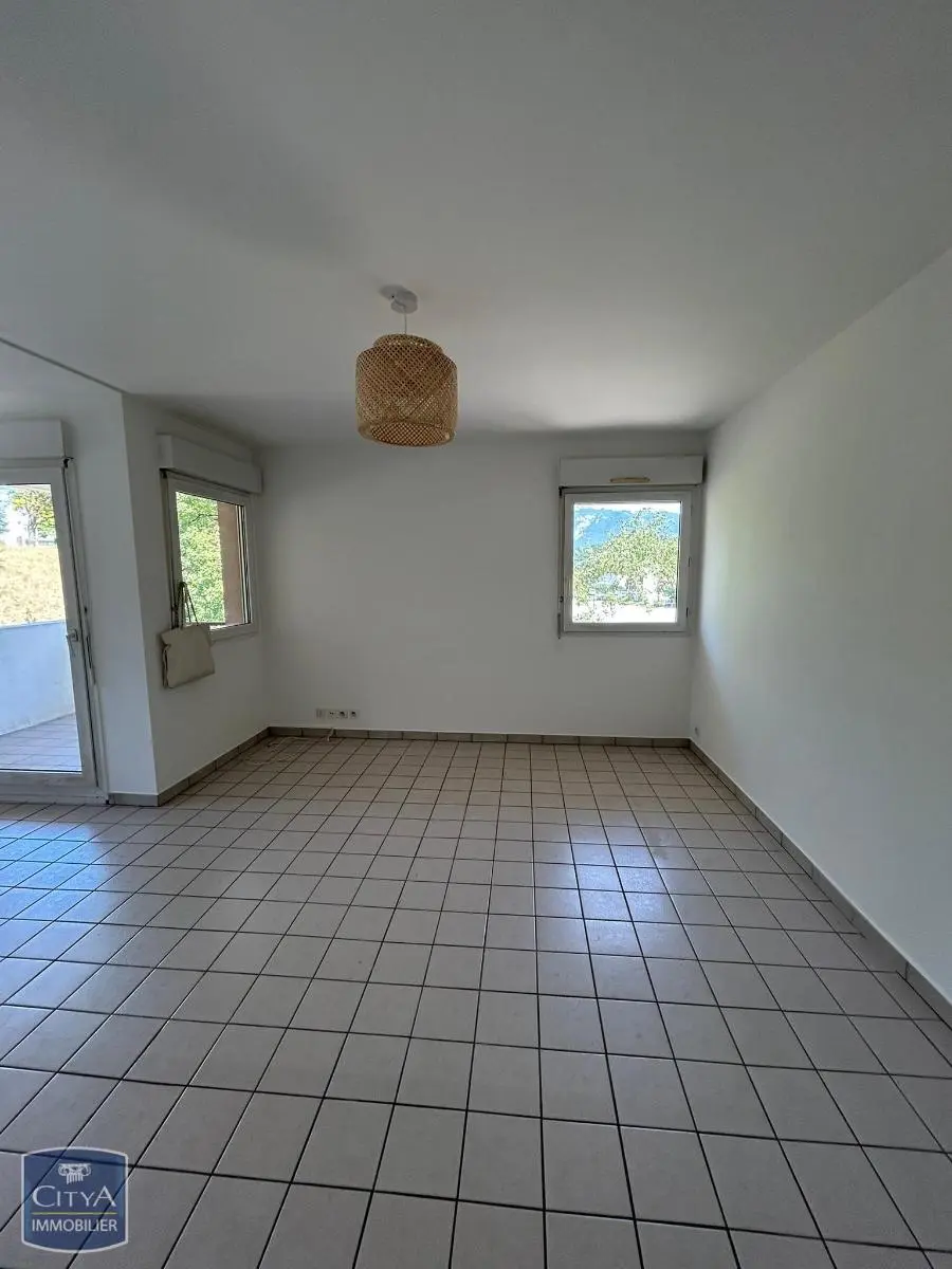 Photo 2 Appartement 2 pièces 51m²