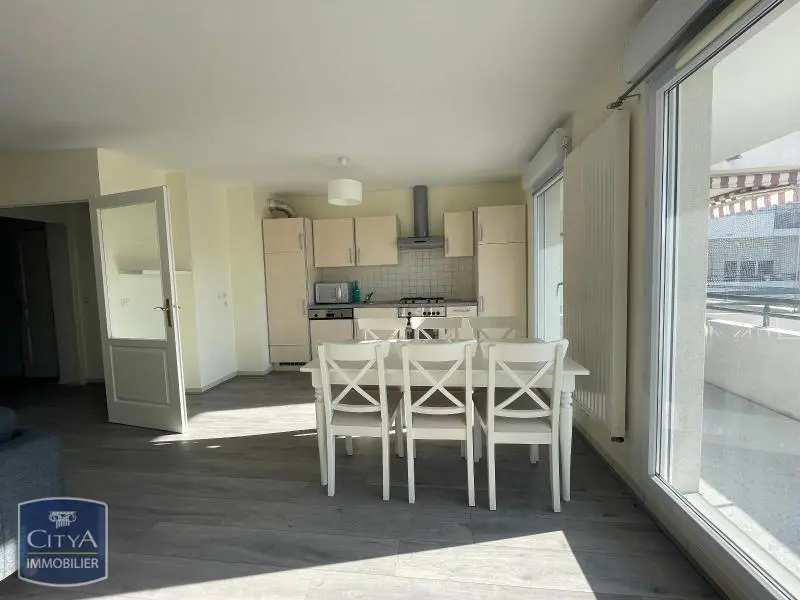 Photo 2 Appartement 3 pièces 70.67m²