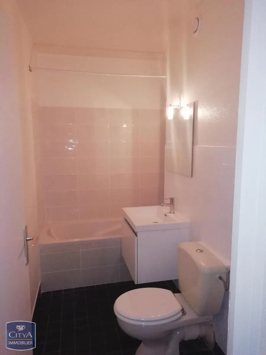 Photo 3 Appartement 1 pièce 36.42m²