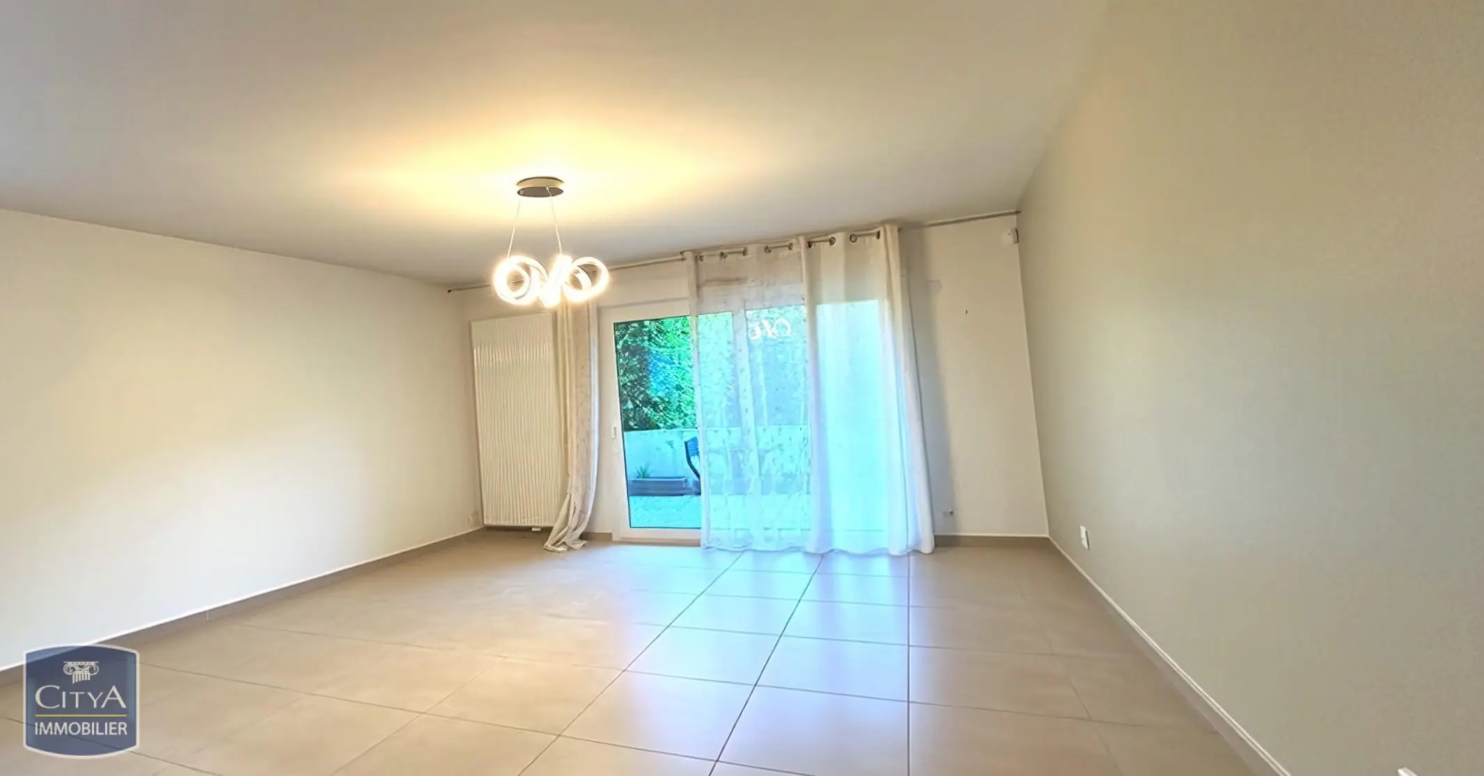 Photo 3 Appartement 2 pièces 52m²