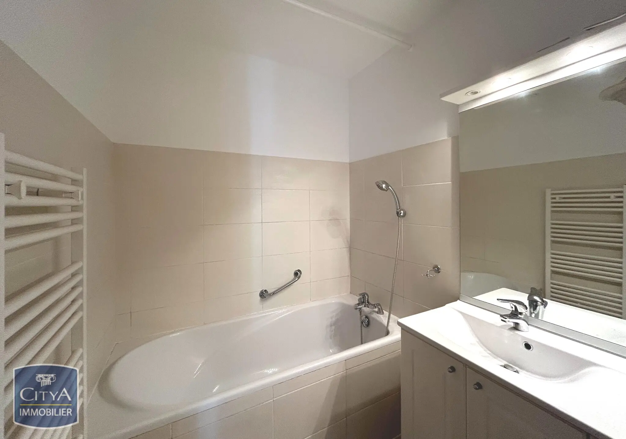 Photo 8 Appartement 4 pièces 140m²