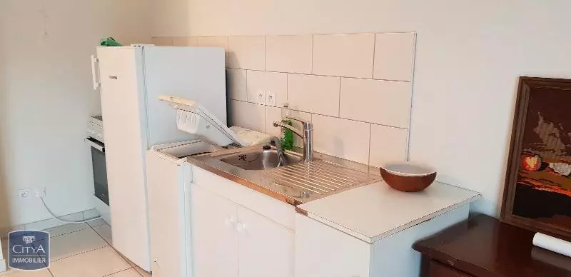 Illustration pour Appartement 1 pièce 30m² Photo Appartement 1 pièce 30m²