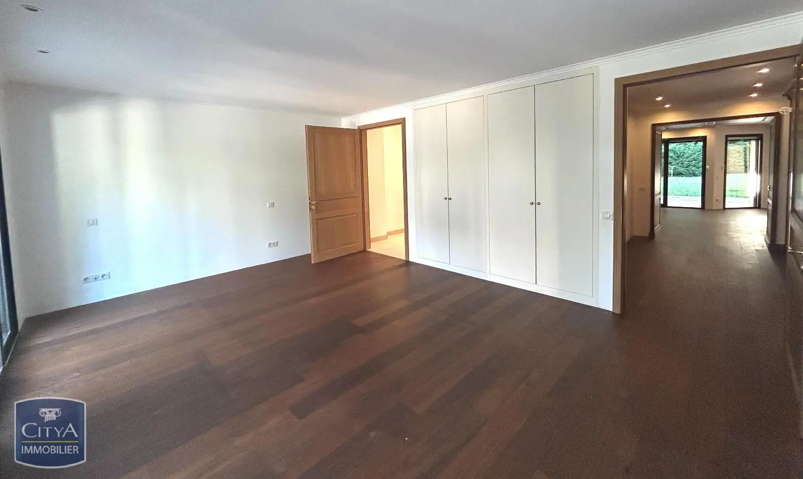 Photo 7 Appartement 4 pièces 120m²
