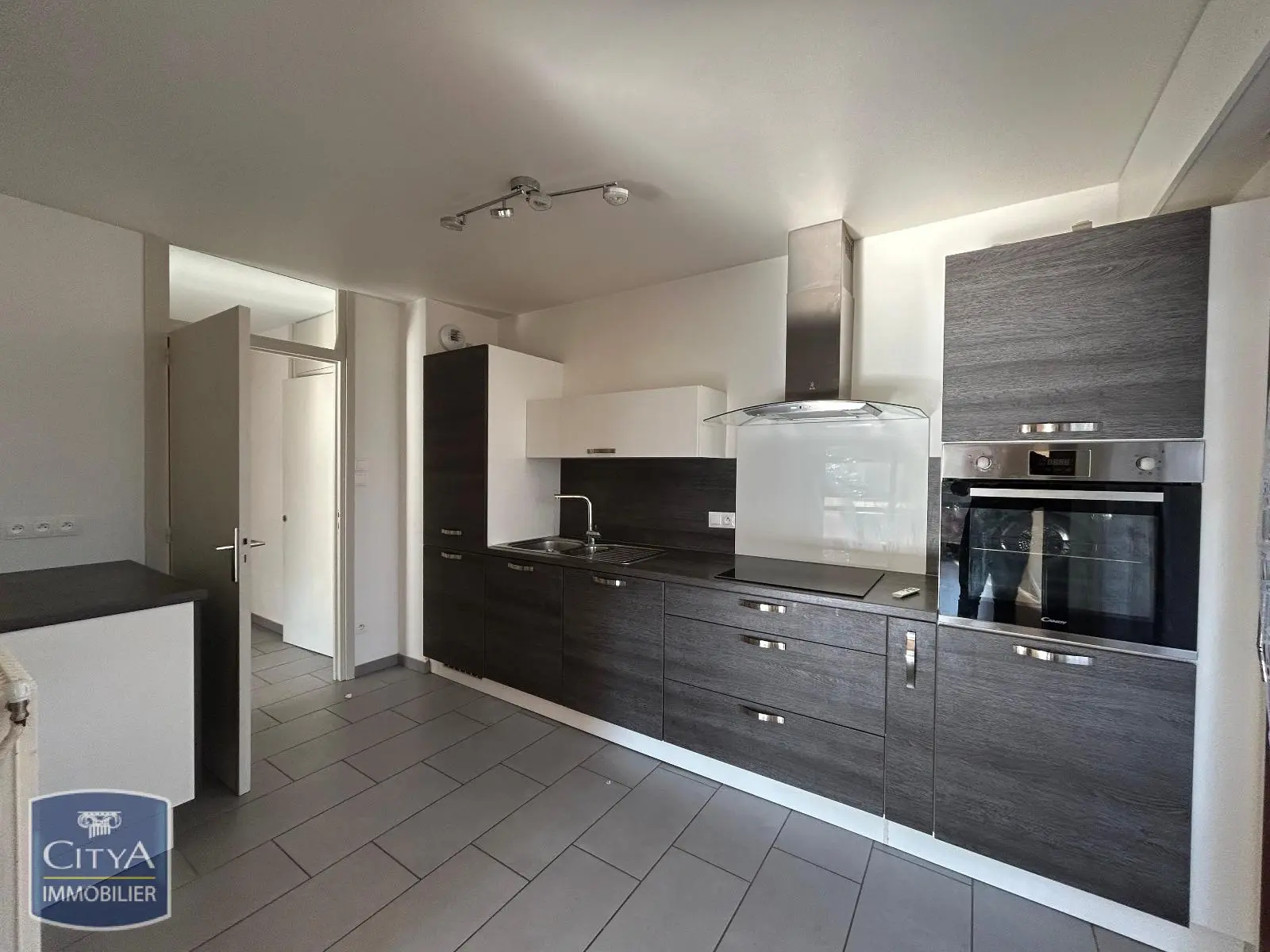 Photo 2 Appartement 2 pièces 55m²