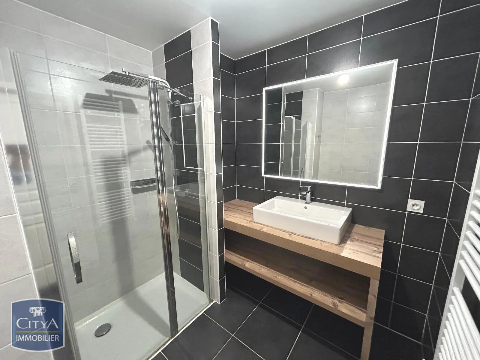 Photo 10 Appartement 3 pièces 65m²