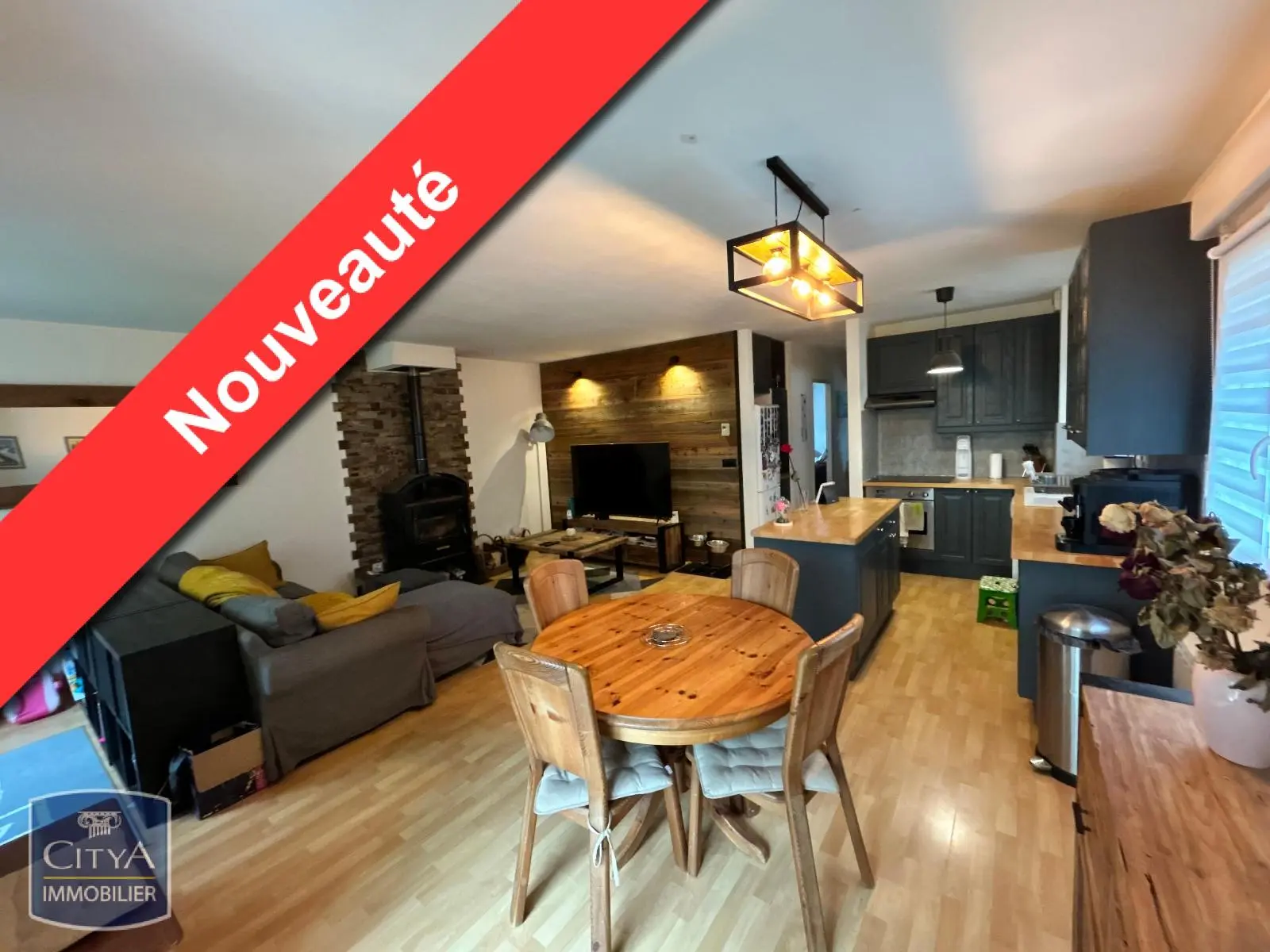 Photo 1 Maison 5 pièces 111.34m²