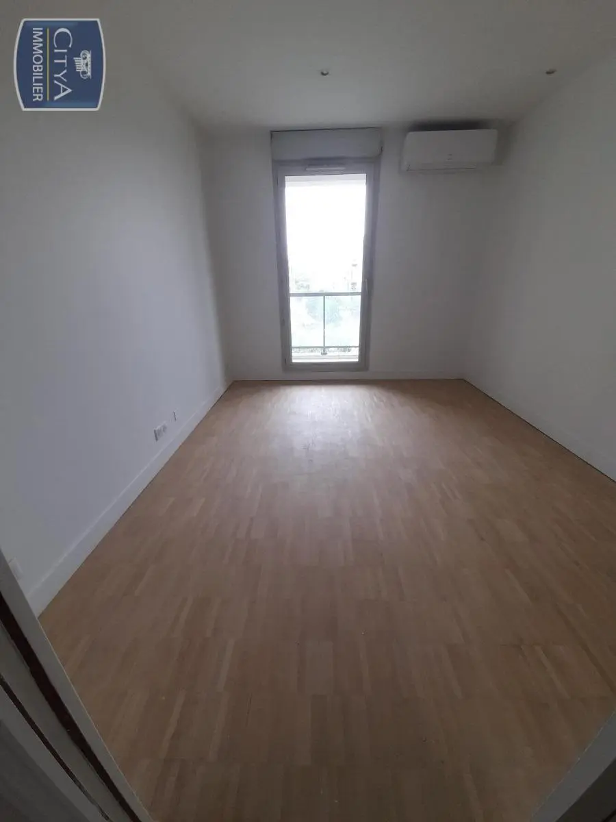 Photo 9 Appartement 5 pièces 107.9m²