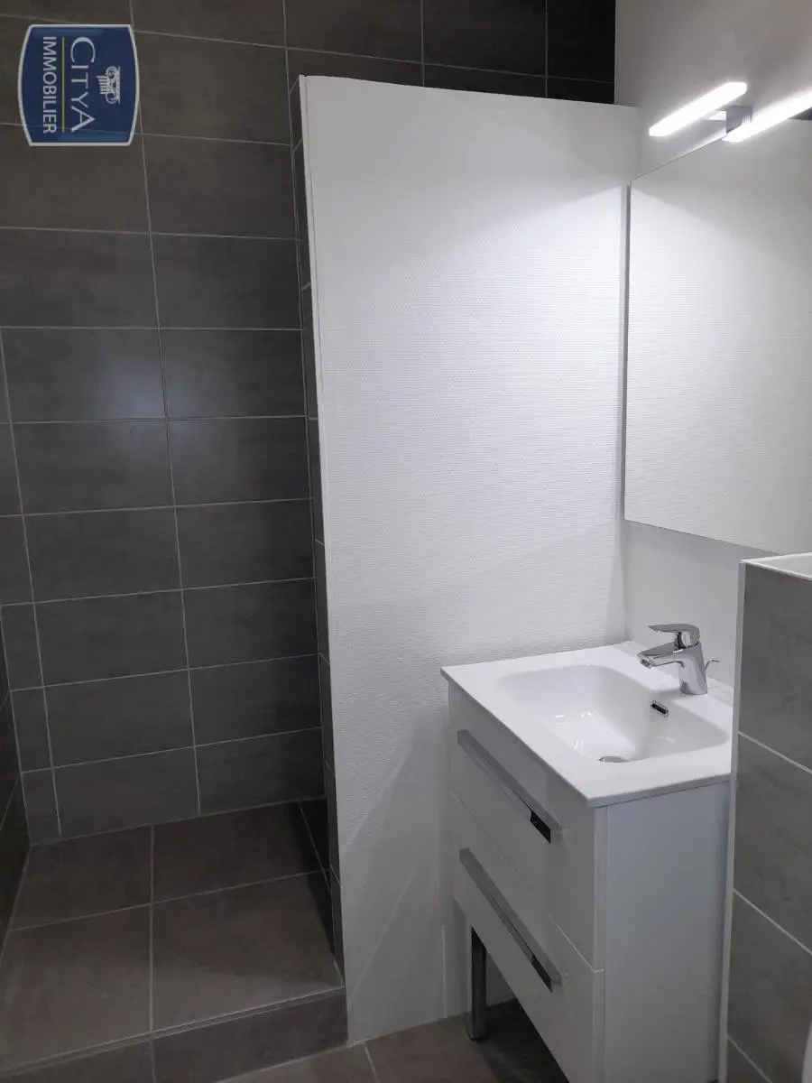 Photo 5 Appartement 1 pièce 31.66m²