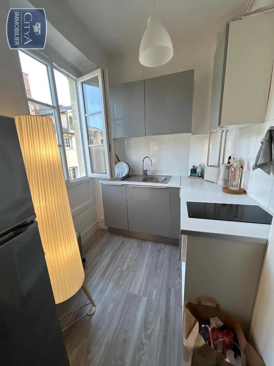 Photo 1 Appartement 3 pièces 49.57m²