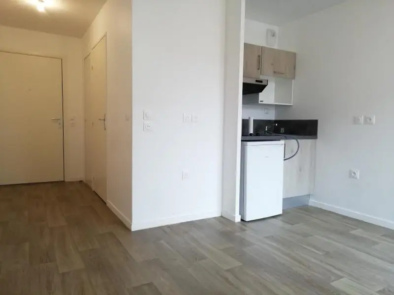 Photo 2 Appartement 1 pièce 20.6m²