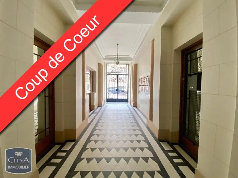 Photo 1 Appartement 5 pièces 168m²