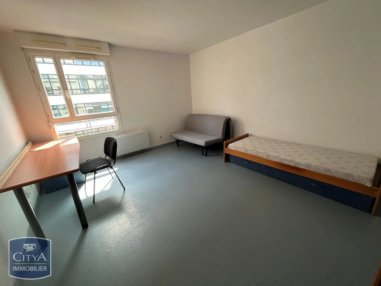 Photo 2 Appartement 1 pièce 25.86m²