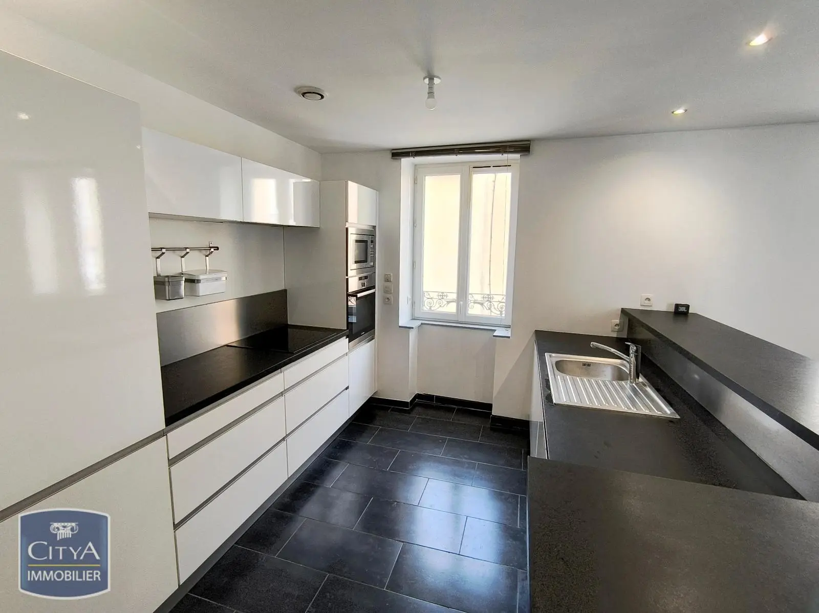 Photo 2 Appartement 3 pièces 78.65m²