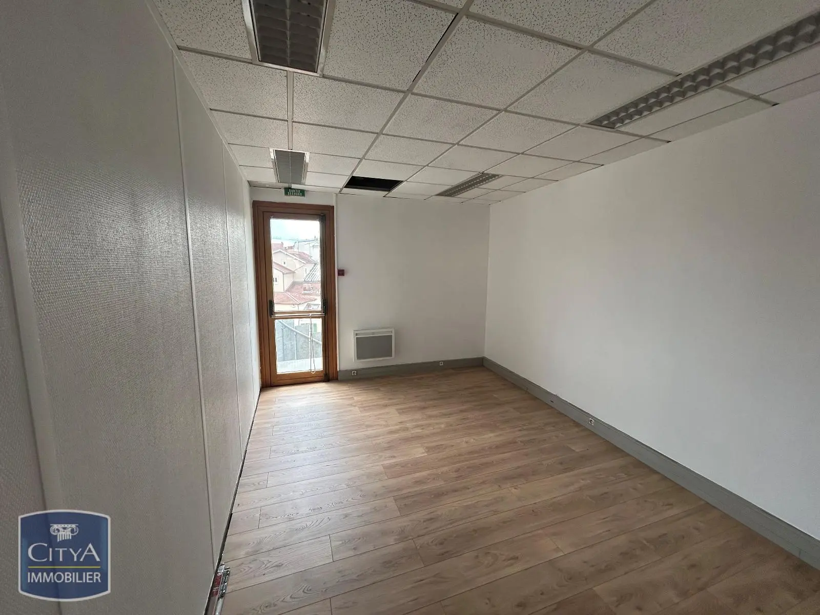 Photo 3 Local Commercial 70m²