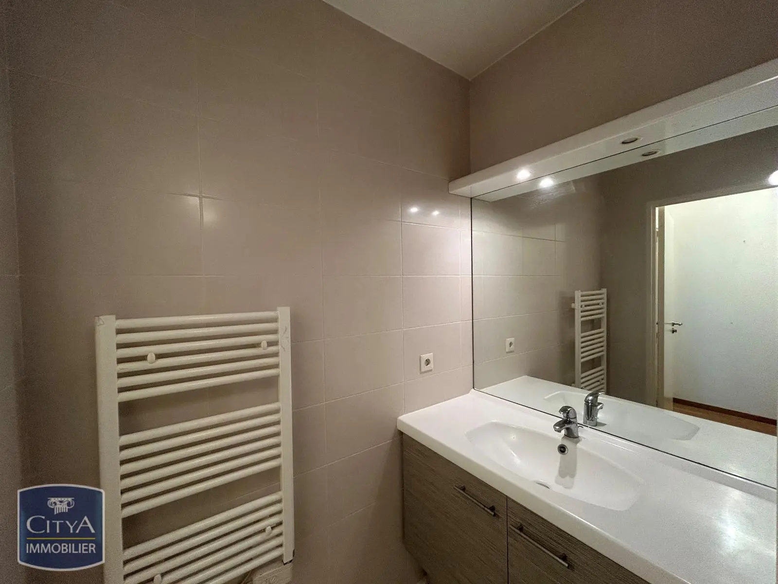 Photo 8 Appartement 1 pièce 38.27m²